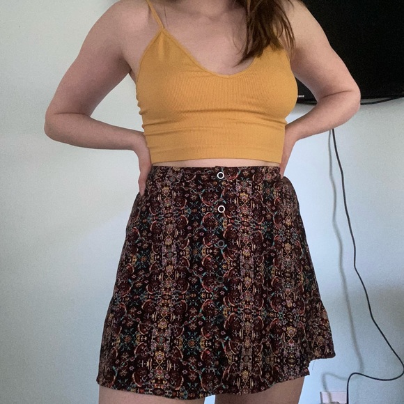 Patterned Button Skater Skirt - Picture 3 of 9